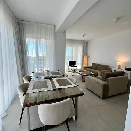 Apartmán Golden Hour - Venus Gardens Klorakas