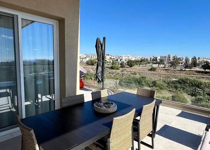 Golden Hour - Venus Gardens Klorakas